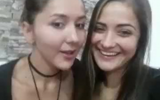 Horny lesbian babes in deep cunt licking