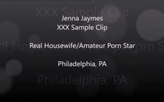 Slutty Sublime Jenna Puppe wurde Arsch masturbiert seinen Schwanz.