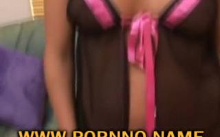 Sweet Babe war auf ihrem ersten Porno -Video -Casting und bekam viel Geld, um ihren Agenten zu ficken