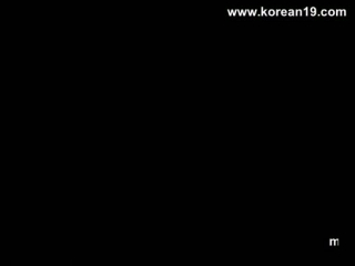 Koreanisches Mädchen im Pfandhaus - Dienstmädchen beim feuchten Dreier