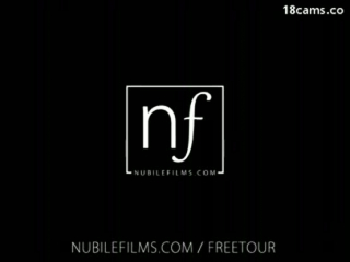 Nubile Films - Olivia Nova bläst den langen Schwanz durchnimmschaftlich bis Ihr steckt in sie