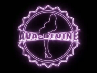 Ava Devine ist eine Milf die Sex mag
