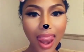 Nyomi Minaj beim geilen Spermaschluss - Hardcore Anal Dreier