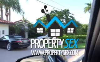 Propertysex - Die blonde Pussy läuft den Schwanz