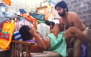 Srisana Bhabhi wird von einem schmutzigen Desi-Ehemann gefickt