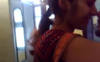 Indisches Teen Girl in BRICO SHAME HOT