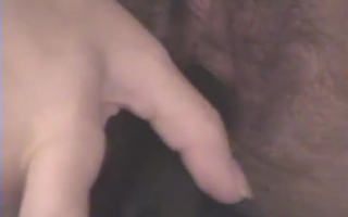 Schwangere Hacke zeigt ihre Titten in einem offenen POV-Video und leckt ihre eigenen Titten