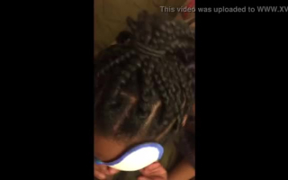 Ebony Amateur Teen bekommt ihr Gesicht mit Sperma glasiert