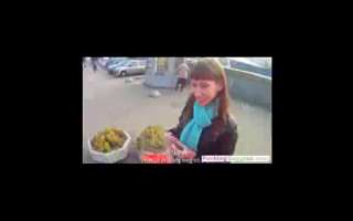 Amateur Russische Transe gefickt beim Saugen am Schwanz